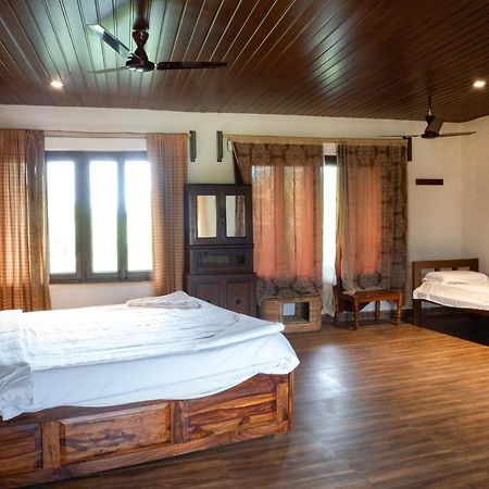 Hampi'S Whiskers Resort Екстер'єр фото