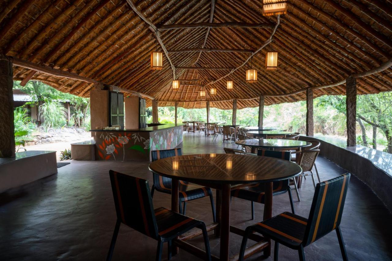 Hampi'S Whiskers Resort Екстер'єр фото